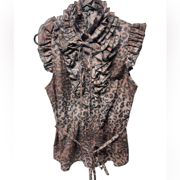 Lapis Tops - Lapis animal print cheetah ruffle belted sleeveless blouse top button front M